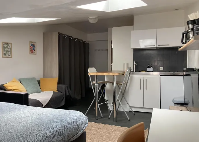 Yescale - Le Petit Nicolas Apartmán *